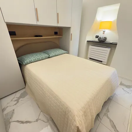 Appartement Luxury And Exclusivity On The Seafront In *