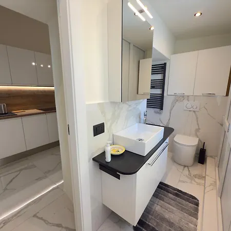 Luxury And Exclusivity On The Seafront In Apartment Alassio